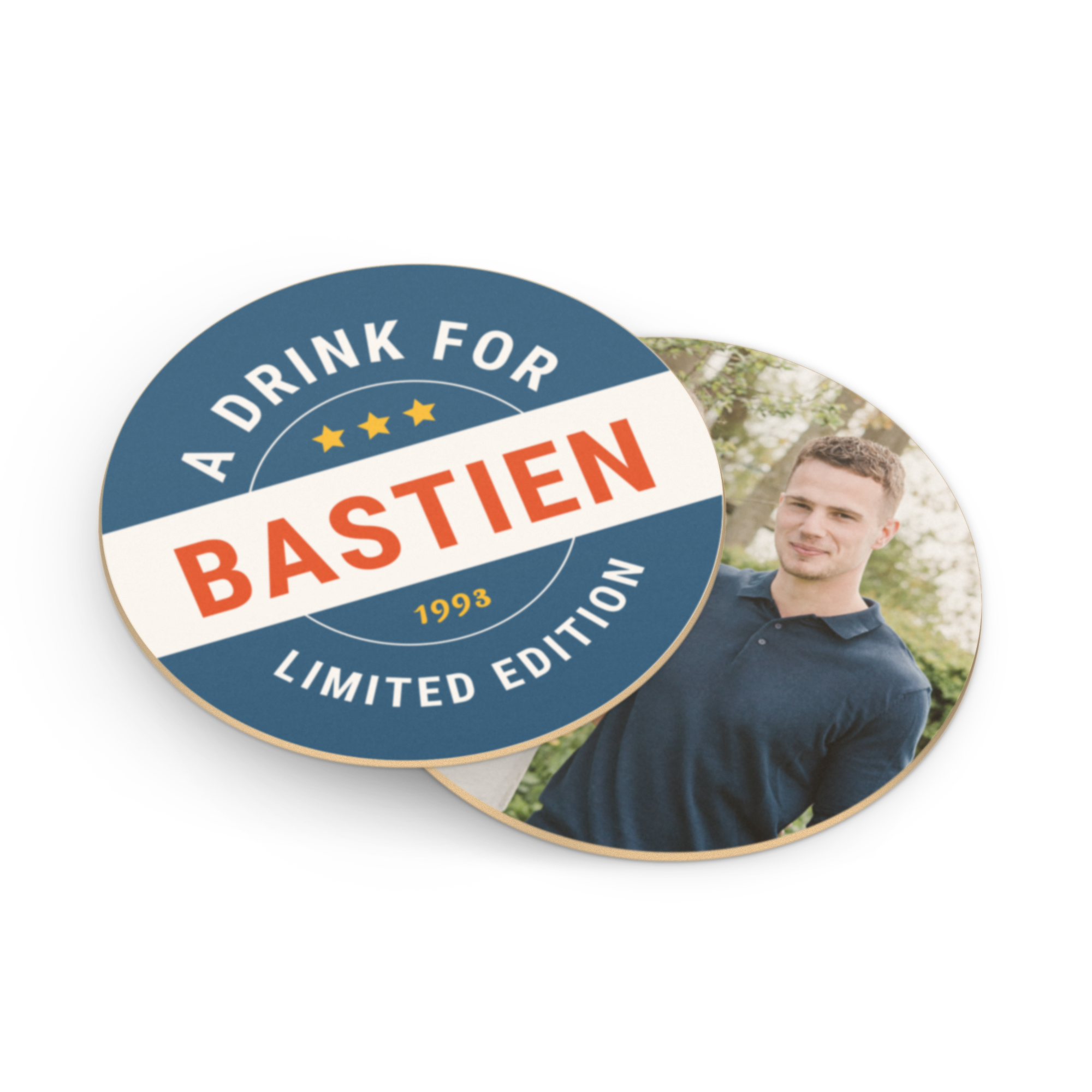Sous-verres à bière personnalisés imprimés, un avec photo et l'autre avec A Drink for Bastien 1993 Limited Edition