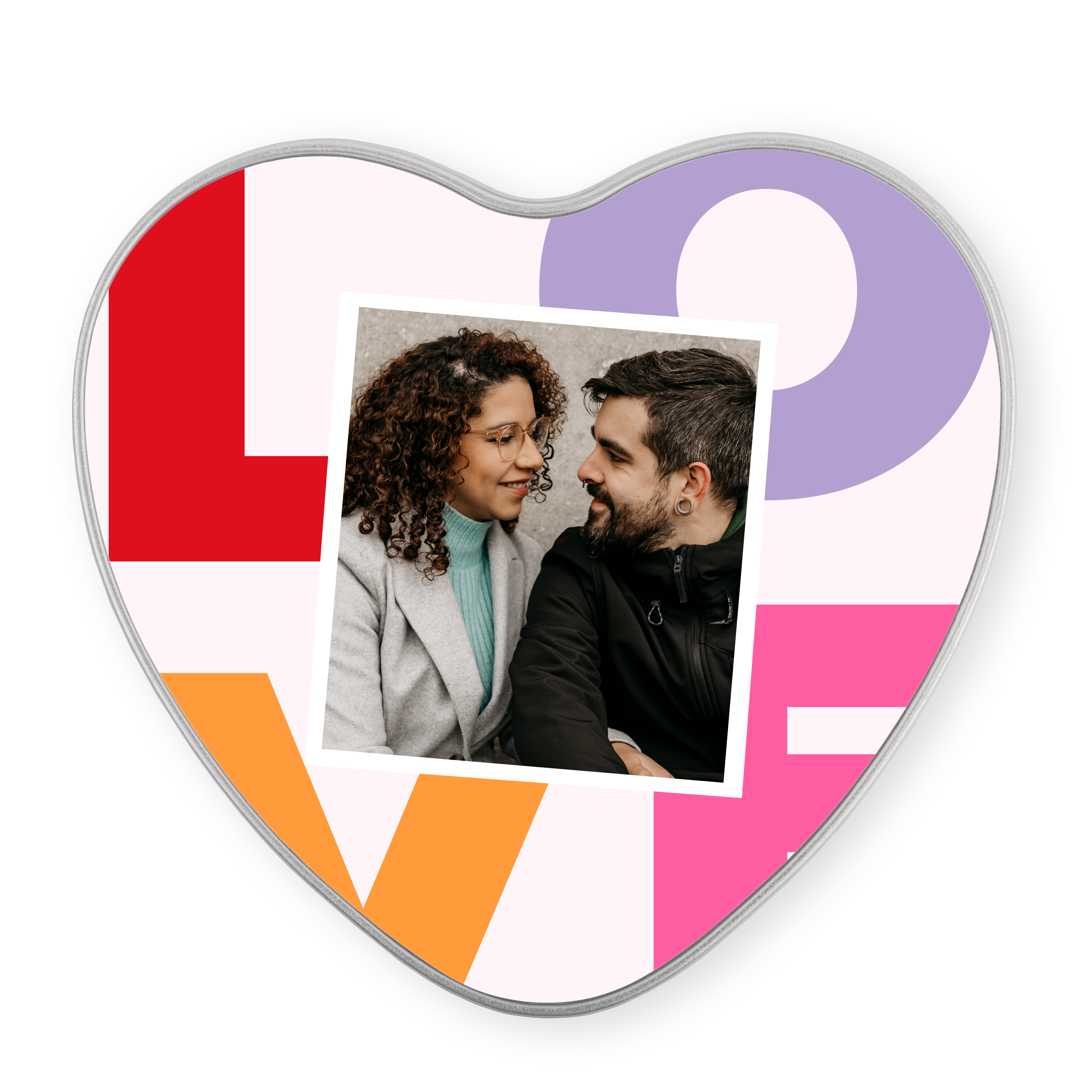 Cutie dulce personalizată în formă de inimă cu o fotografie imprimată a unui cuplu și designul "LOVE"