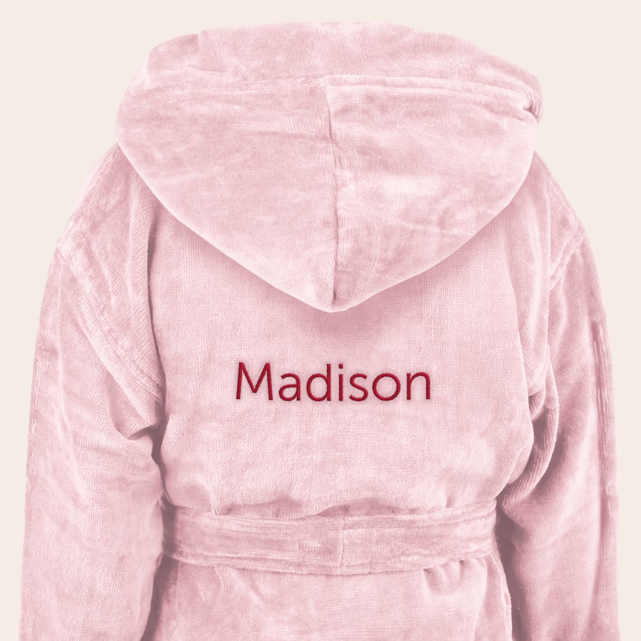 Dětský župan Růžový dětský župan s kapucí a opaskem, vyšívaný jménem Madison, personalizovaný měkký župan