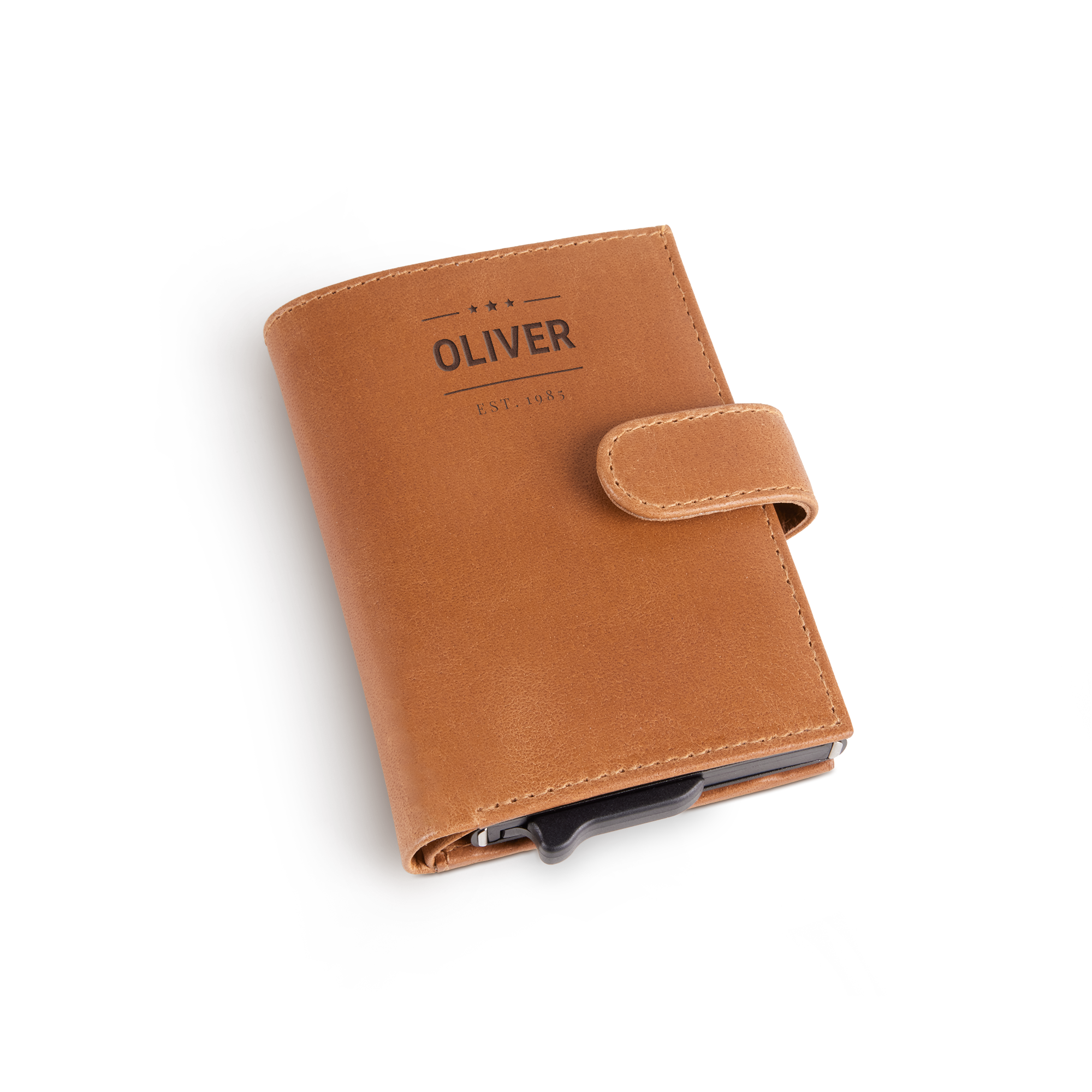 Brun læder kortholder med graveret navn Oliver og årstal 1985 som personlig gave.