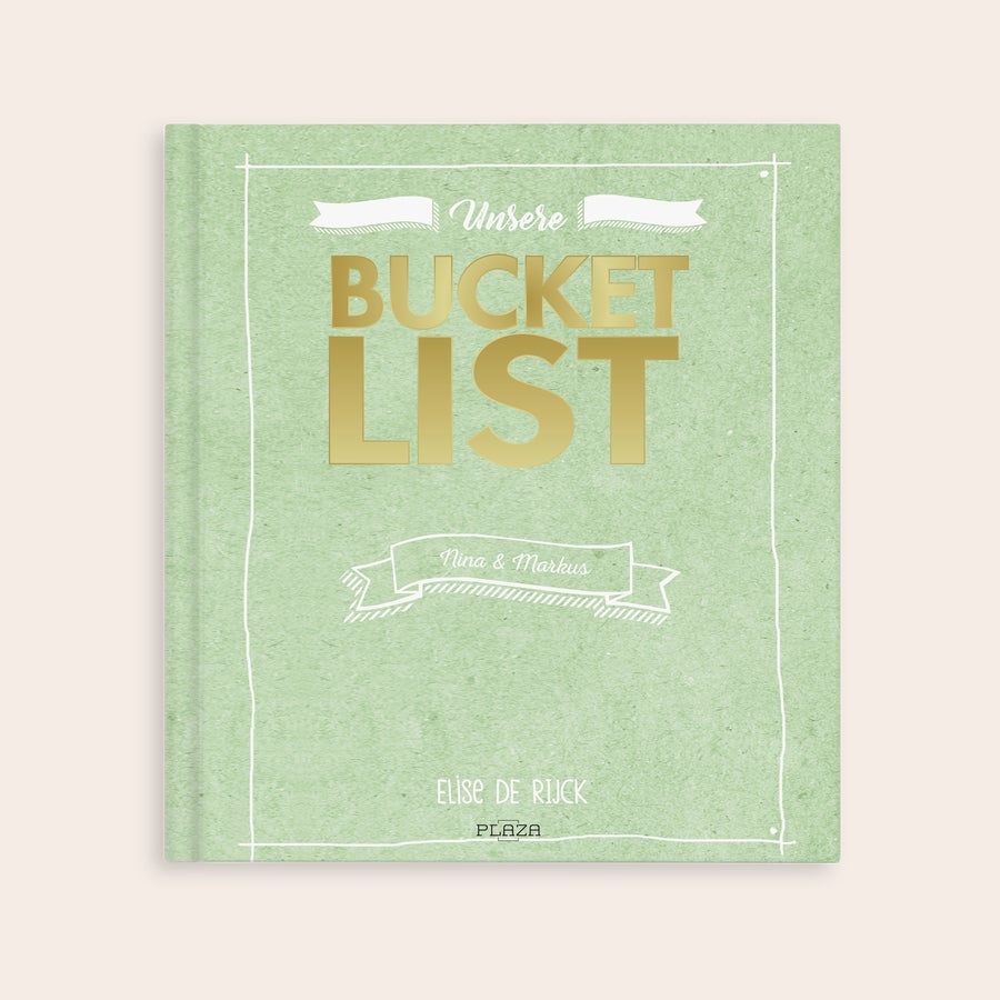 Personalisiertes Bucket List Buch für Paare Personalisiertes Pärchen Bucket List Buch mit goldfarbenem "Unsere Bucket List" und den Namen "Nina & Markus", aufgedruckt auf dem hellgrünen Cover.