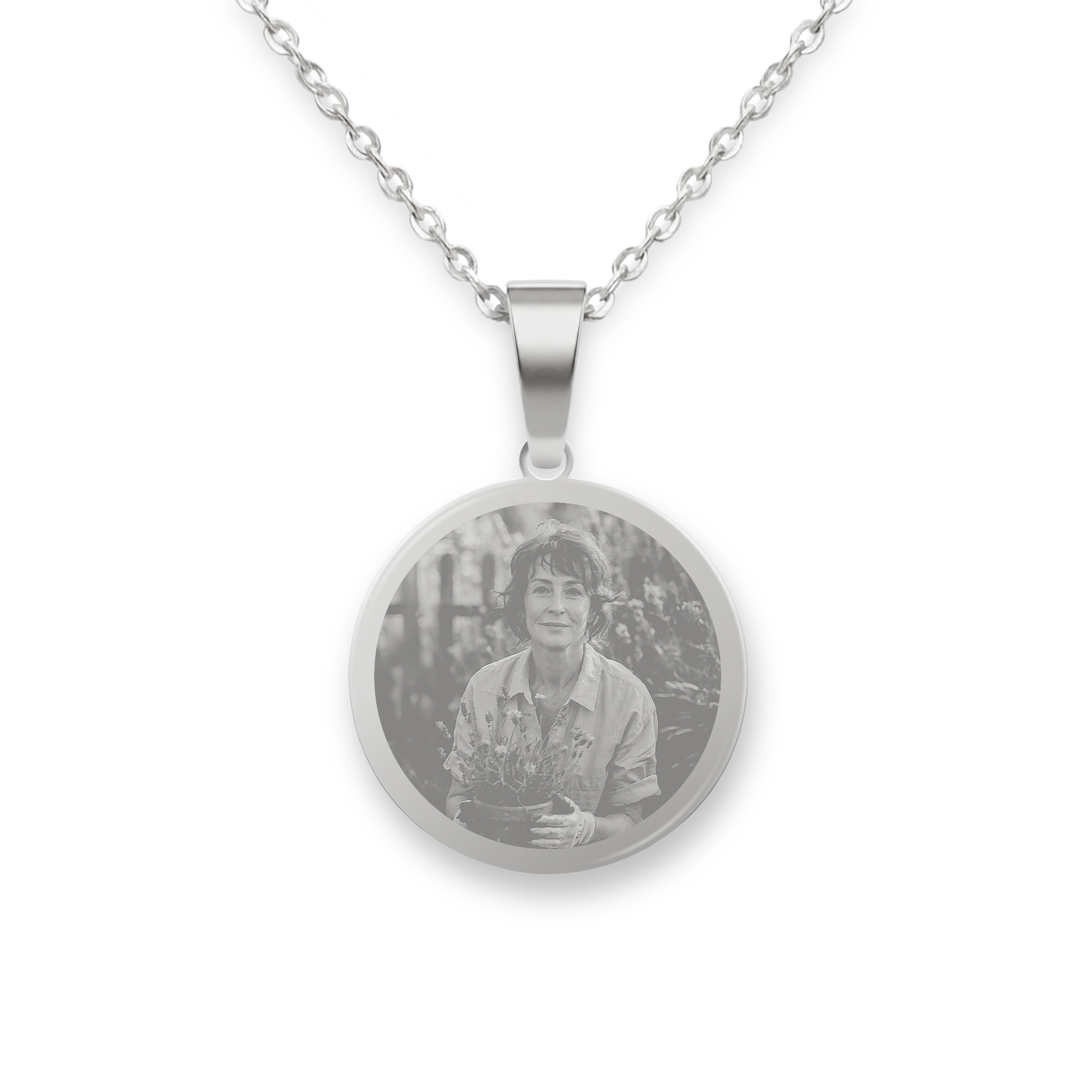 Collana con ciondolo rotondo