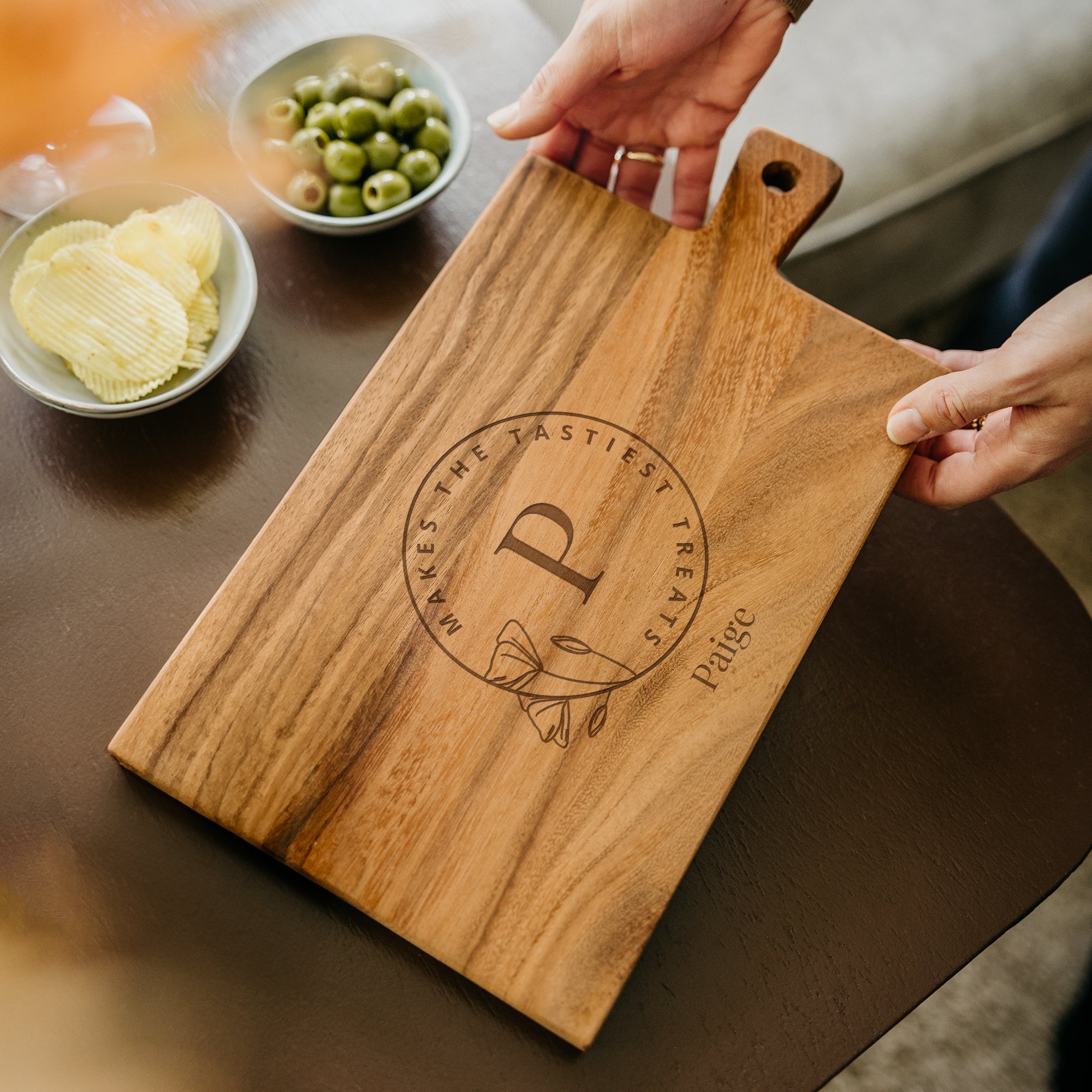 Personalised serving platter - Teak - Rectangle - Landscape - M - Engraved