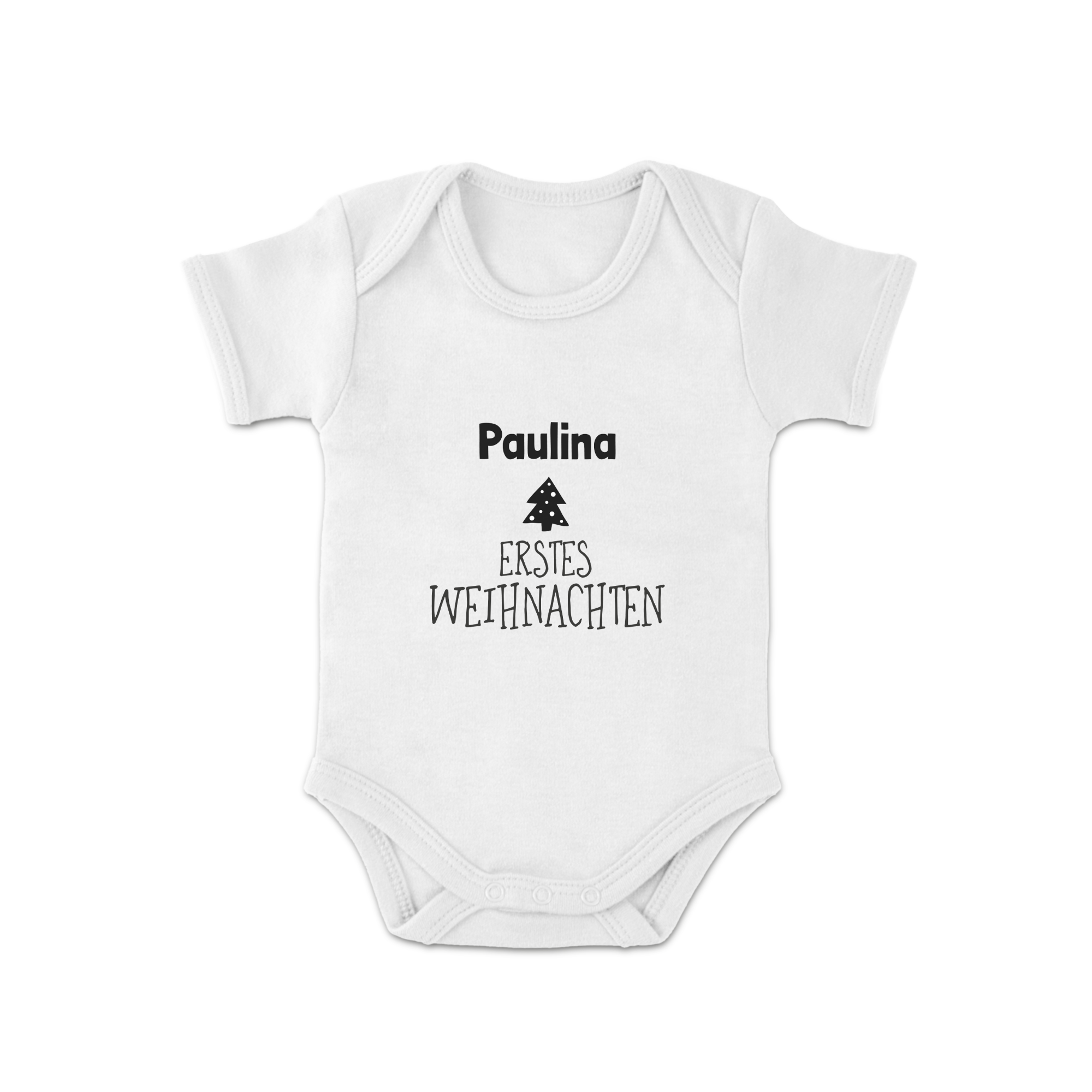 Weißer Baby Body mit Weihnachtsbaum-Motiv, bedruckt mit dem Namen Paulina und dem Text Erstes Weihnachten