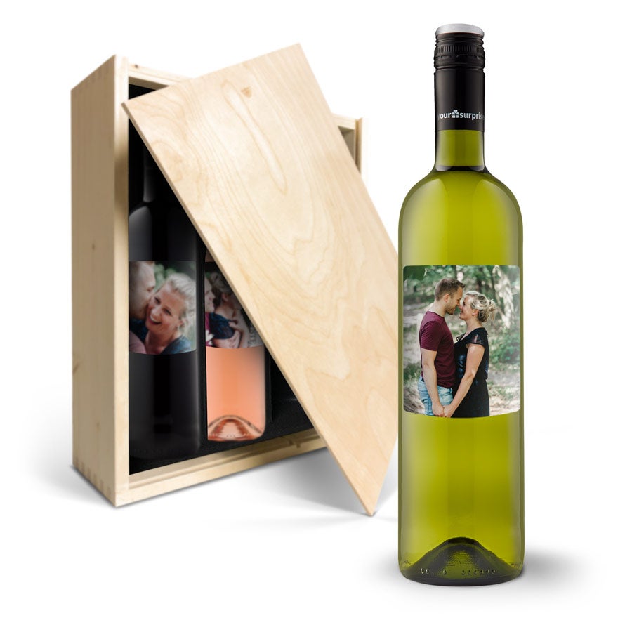 Wine gift set with personalised label - Maison de la Surprise - Merlot, Syrah & Sauvignon Blanc