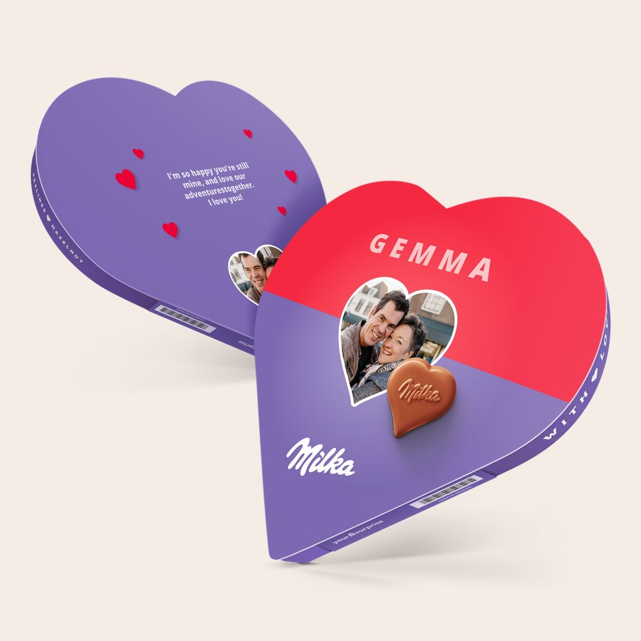 Corazón de chocolate Milka Corazón Milka personalizado con foto impresa de pareja y nombre Gemma, junto a un texto romántico.