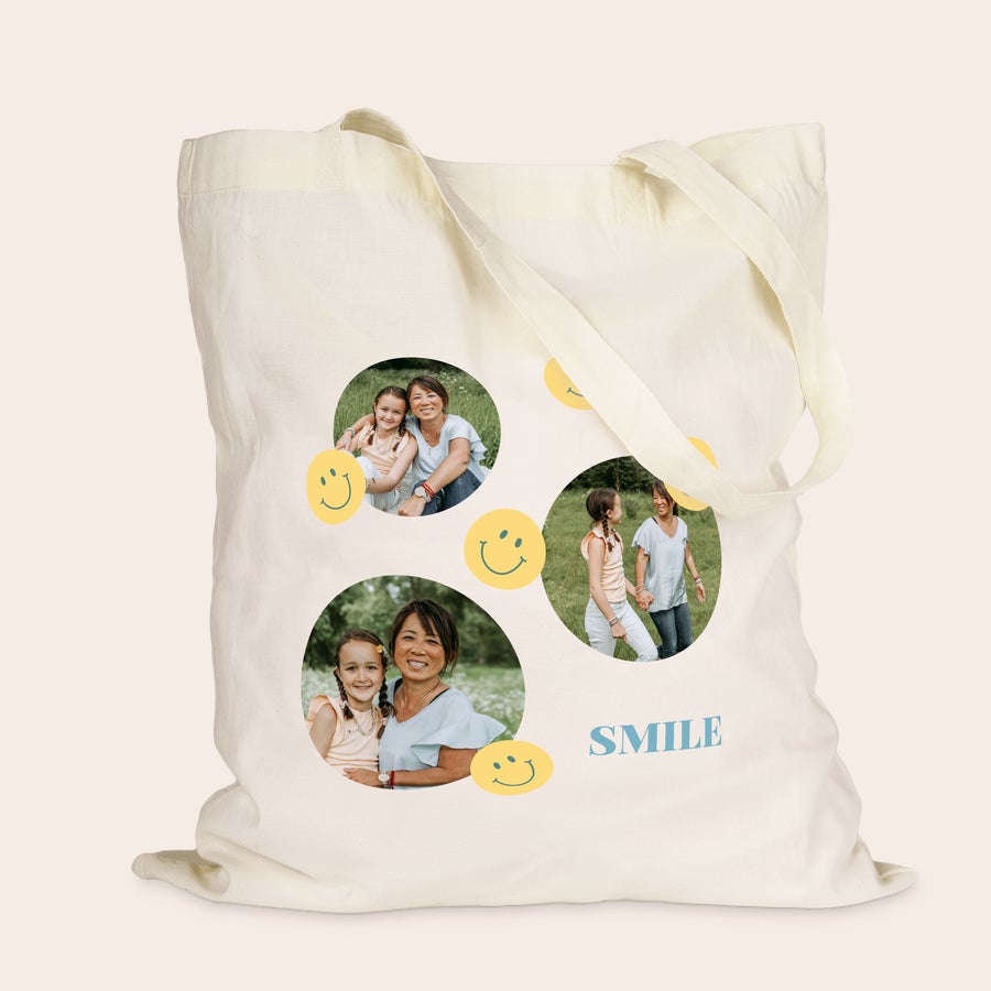 Tote bag bedrukken Bedrukte linnen tas met eigen foto's, gele smileys en de tekst "SMILE".