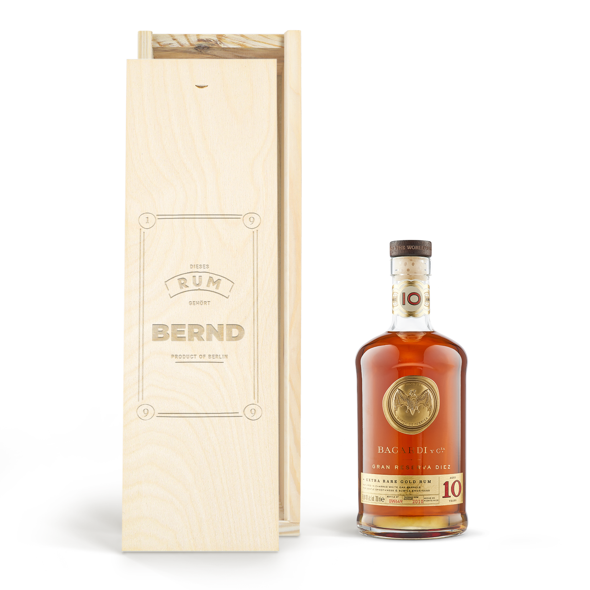Bacardi Reserva Diez - in Gravierter Kiste