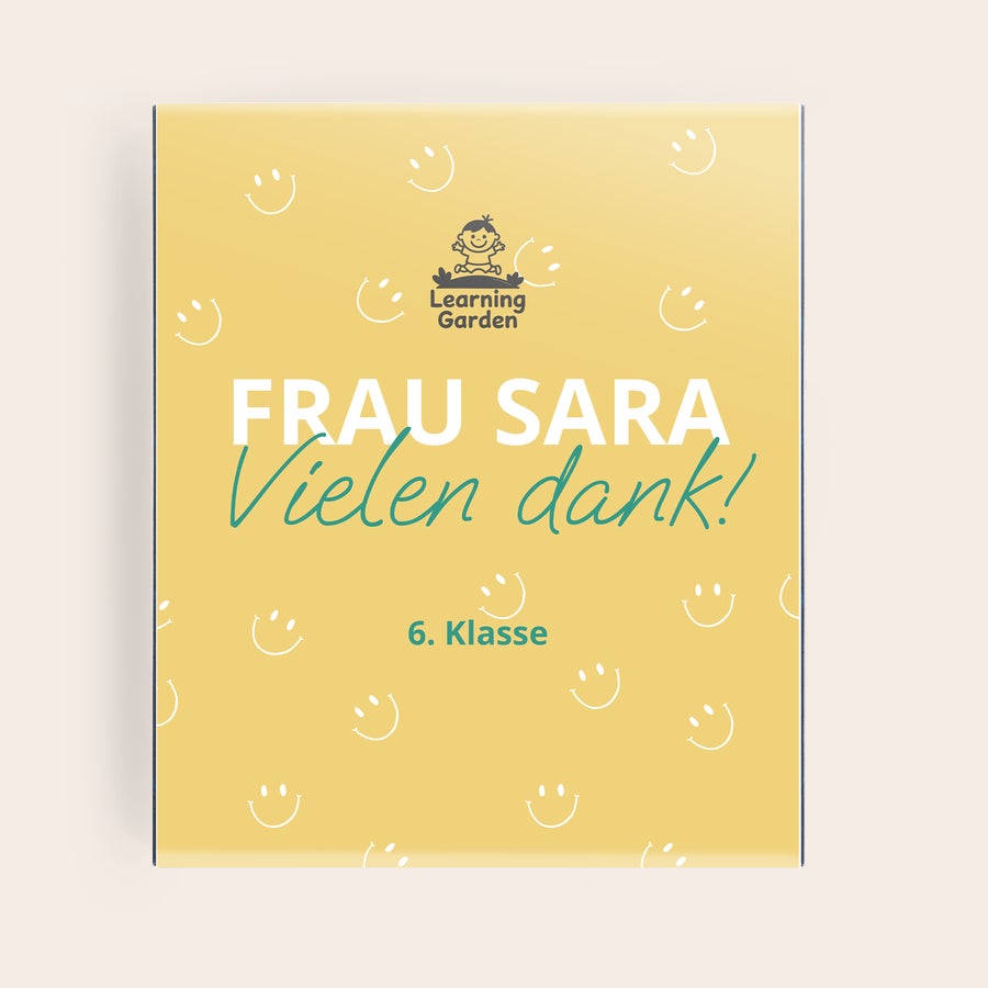 Personalisierte Pukka tea Personalisierte gelbe Teebox bedruckt mit Lächeln und dem Text "Frau Sara Vielen Dank! 6. Klasse", Dein eigenes Teeparadies wartet auf dich