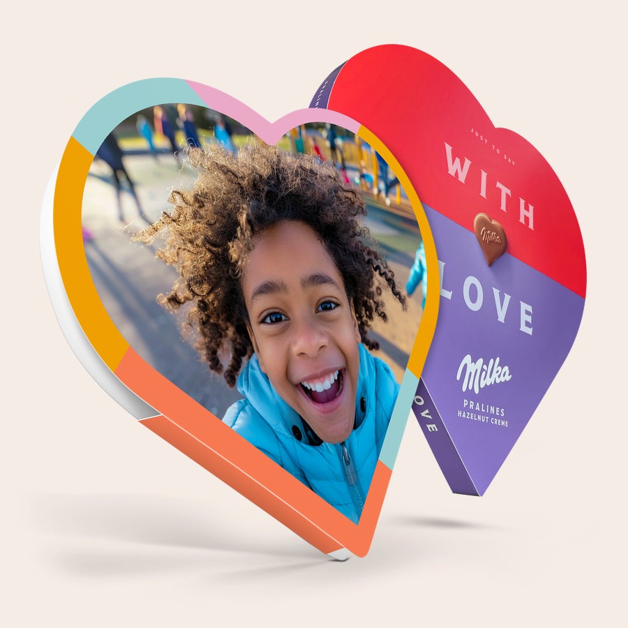 Inimă de ciocolată Milka Cutie de ciocolată inimă personalizată Milka cu fotografia unui copil zâmbitor și mesaj imprimat