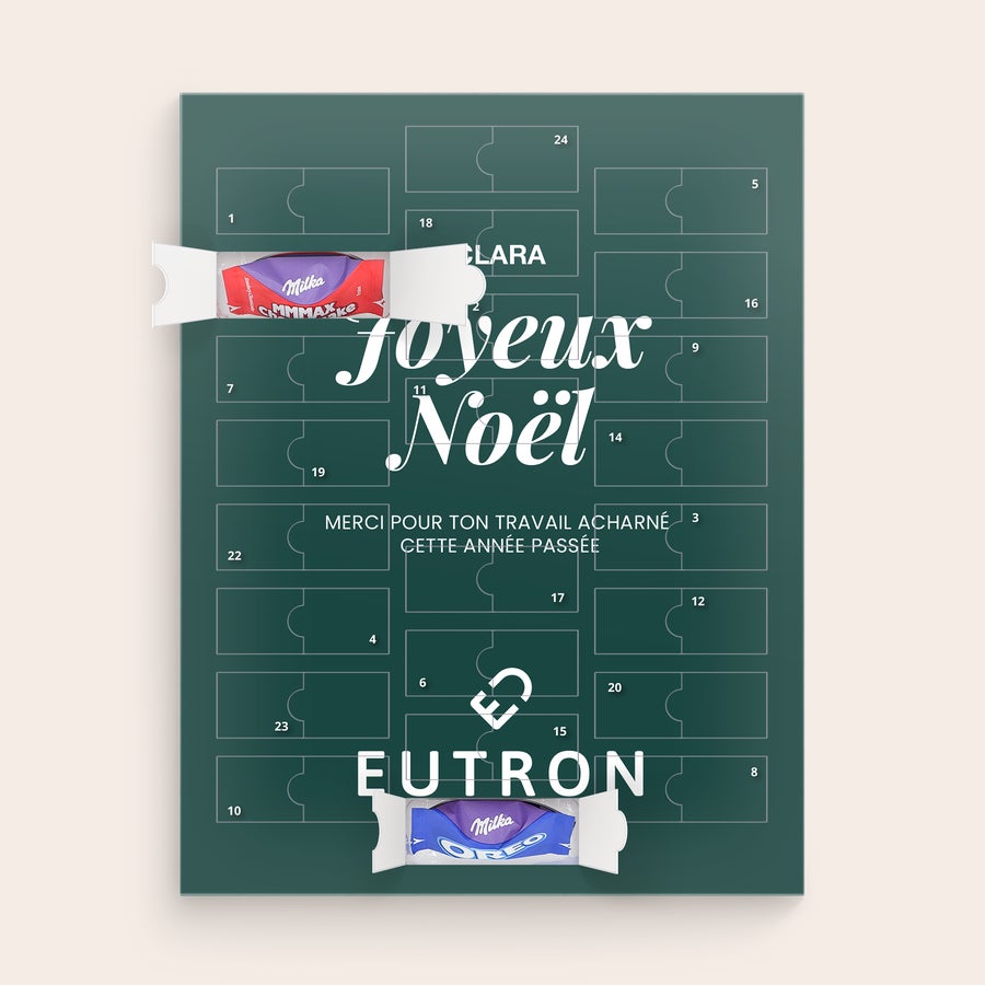 Calendrier de l'avent Milka 2025 Calendrier de l'Avent personnalisé Milka, fond vert avec Joyeux Noël, Merci pour ton travail et le nom Clara