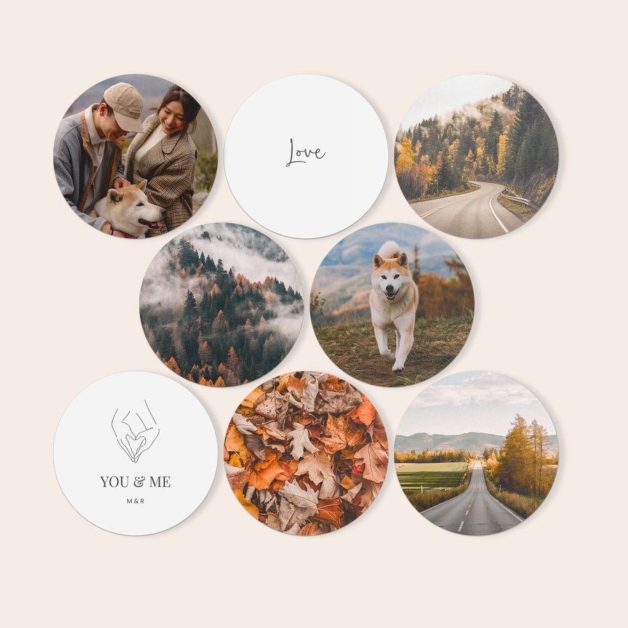 Panouri de perete personalizate Set de plăci foto rotunde din forex, personalizate cu imagini diverse, de la peisaje la un cuplu cu un câine și textul Love, o metodă ideală de a personaliza-ți pereții.