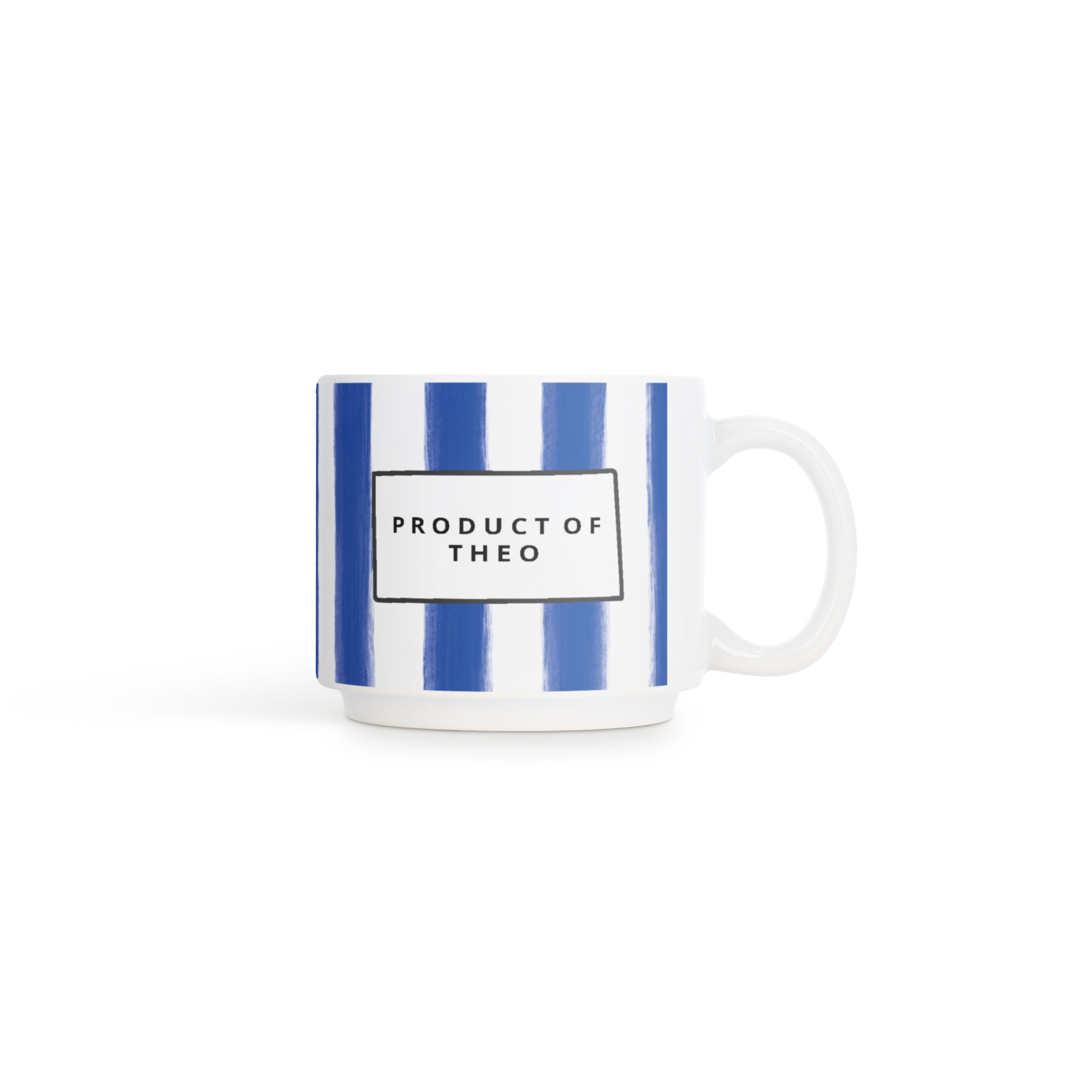 Taza apilable con foto personalizada, blanca con rayas azules y el texto "PRODUCT OF THEO" impreso.