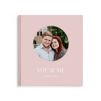 Meid&auml;n rakkaus -kuvakirja